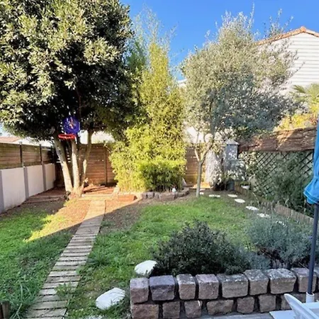 House Ideally Located In בית נופש לה רושל